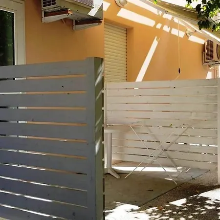 Dependance Lisa Ξενοδοχείο Pineto